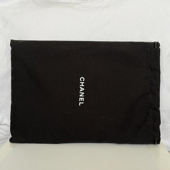 CHANEL Caviar Black Leather Chevron Clutch Medium O Case Pouch, 8 x 11 in - Picture 9 of 10